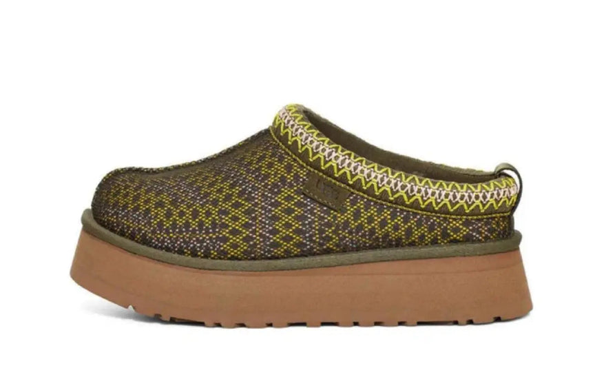 UGG Tazz Maxi Tasman Toffel Bränd Oliv: toffeln som förvandlar din stil och bekvämlighet