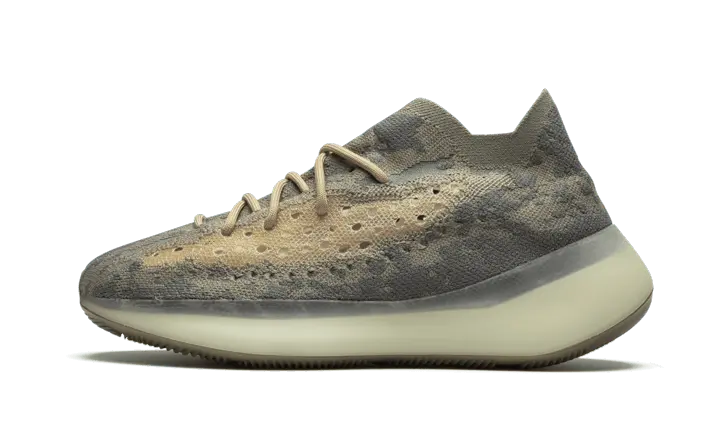 Yeezy Boost 380 Mist Reflective: the reflective shoe that changes your look