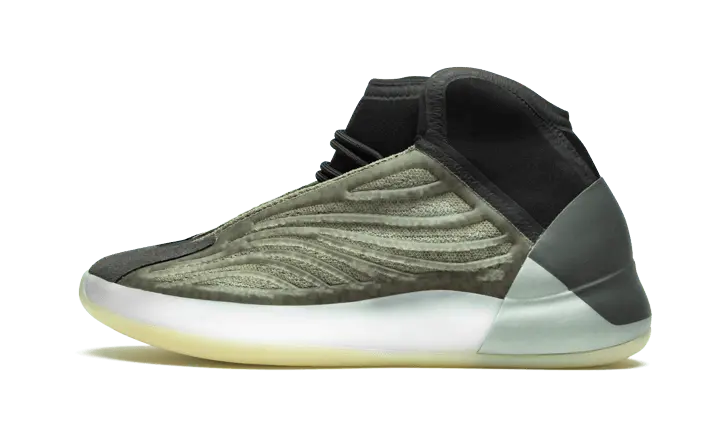 Yeezy QNTM Barium: la zapatilla futurista que combina estilo y comodidad