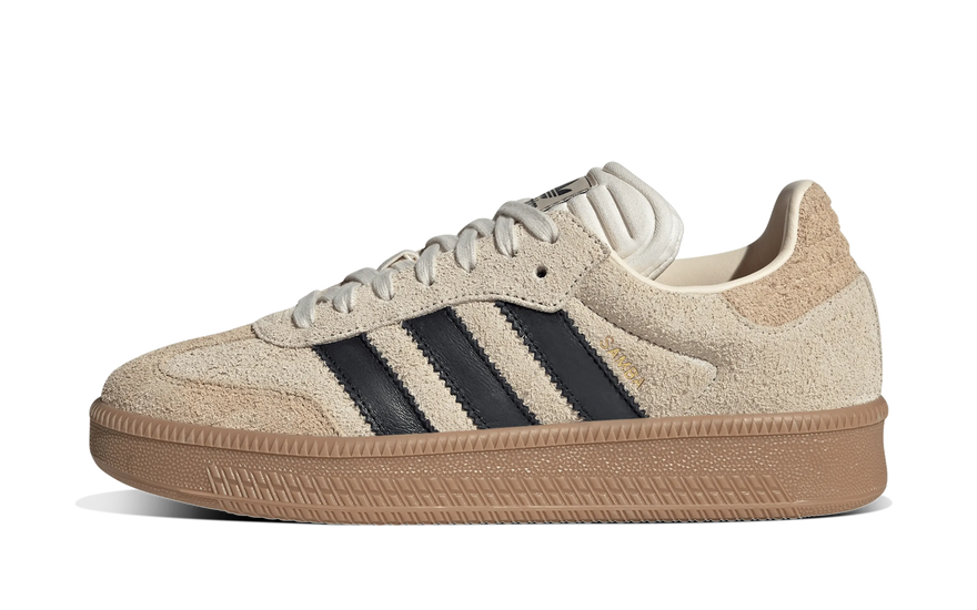 Adidas Mujer Samba XLG Wonder White Core Black Gum — El clásico con suela gum que lo cambia todo