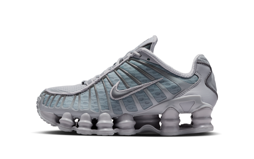 Nike Shox TL Wolf Grey Iron Grey: estilo urbano y amortiguación Shox para cada paso