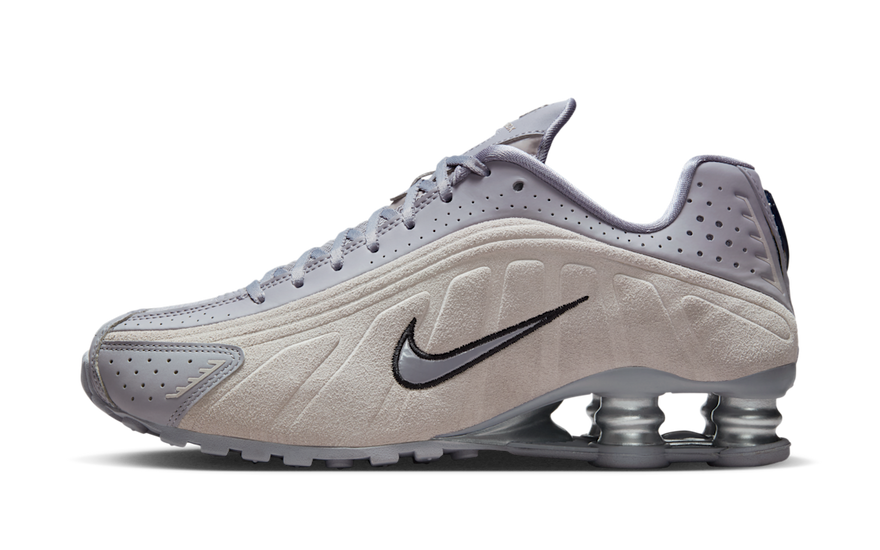 Nike Shox R4 Cement Grey Black: The perfect blend of style and cushioning 