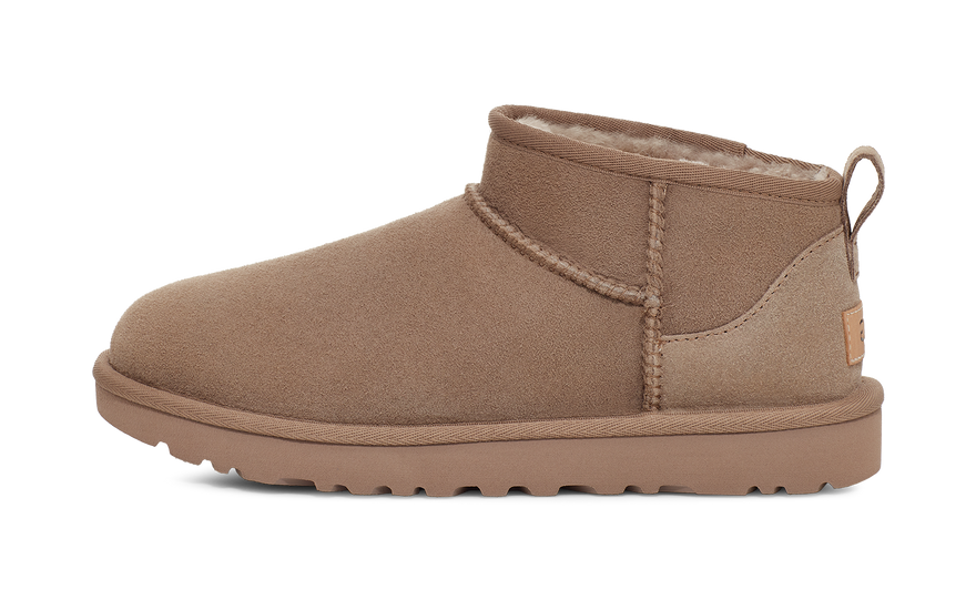 UGG Classic Ultra Mini Boot Caribou: elegance and comfort for every outfit 