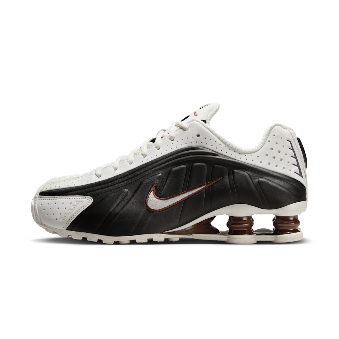 Nike Shox R4 Sail Fauna Brown — Estilo y Amortiguación – Next Step