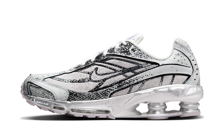 Nike Shox Ride 2 Platino Metallico — Stile metallico e ammortizzazione che spicca
