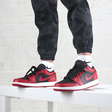 Air Jordan 1 Low Reverse Bred Next Step