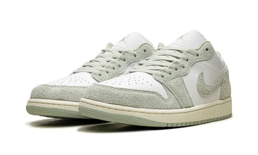 Air Jordan 1 Low SE Seafoam Next Step