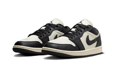 Air Jordan 1 Low SE Vintage Panda Next Step