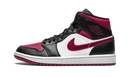 Air Jordan 1 Mid Bred Toe