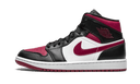 Air Jordan 1 Mid Patent Bred Toe