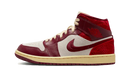 Air Jordan 1 Mid SE Tiki Leaf