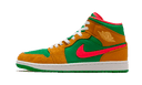 Air Jordan 1 Mid SE Wheat Watermelon