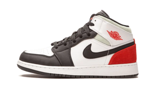 Air Jordan 1 Mid SE White Black Red Spruce (GS)