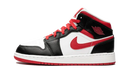 Air Jordan 1 Mid Very Berry