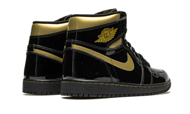 Air Jordan 1 Retro High Black Metallic Gold Next Step