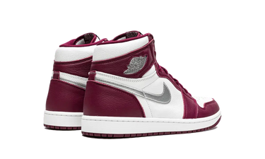 Air Jordan 1 Retro High OG Bordeaux Next Step