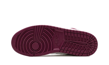 Air Jordan 1 Retro High OG Bordeaux Next Step