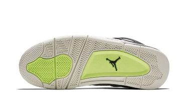 Air Jordan 4 Retro Silt Red Splatter Next Step