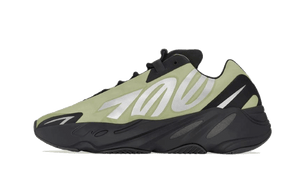 Yeezy Boost 700 MNVN Resin