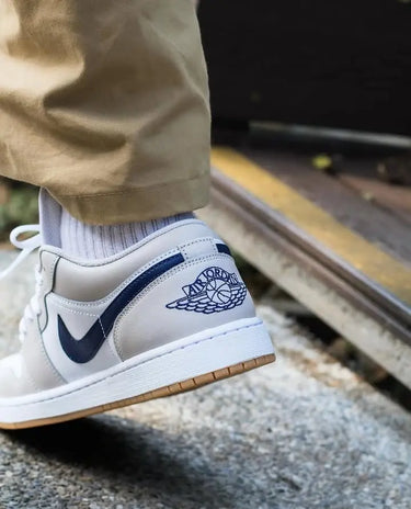 Jordan 1 Low Midnight Navy Neutral Grey Next Step