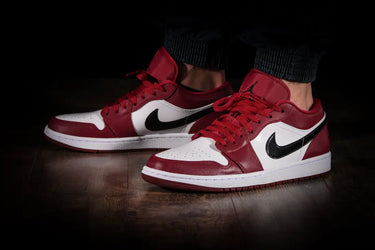 Jordan 1 Low Noble Red Next Step