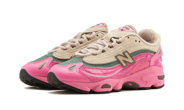 New Balance 1000 Tan Pink Green