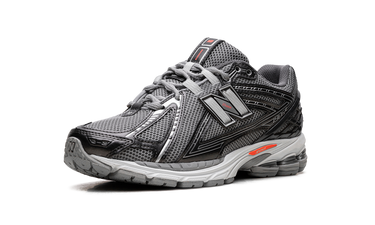 New Balance 1906R Black Metallic Urgent Red Slate