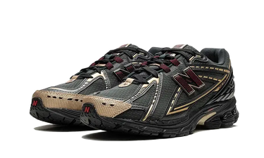 New Balance 1906R Kith Black