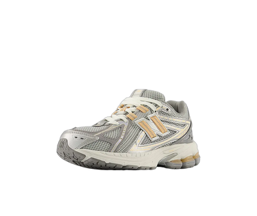 New Balance 1906R Silver Metallic Peach
