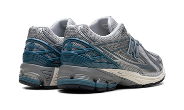 New Balance 1906R Silver Metallic Terrarium