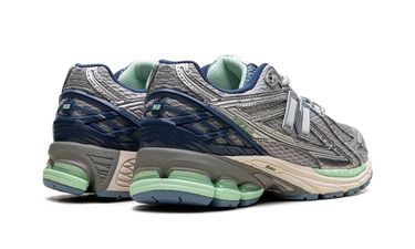 New Balance 1906R Still Water Lab Green