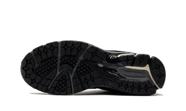 New Balance 2002R Black Next Step