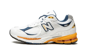 New Balance 2002R Bryant Giles