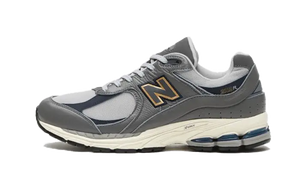 New Balance 2002R Castlerock