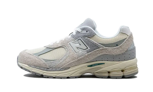 New Balance 2002R Linen