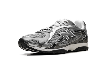 New Balance 204L Dark Silver Metallic