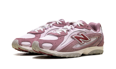 New Balance 204L Rosewood