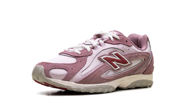 New Balance 204L Rosewood