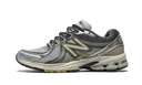 New Balance 860v2 Earth