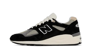New Balance 990 V2 Made In USA Black