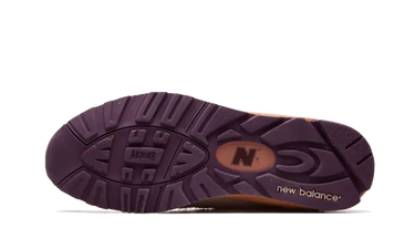 New Balance 990 V2 Salehe Bembury Sand Be The Time Next Step