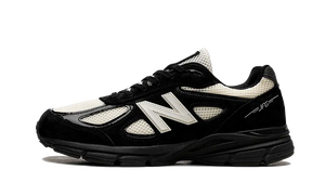 New Balance 990 V4 MiUSA Joe Freshgoods Outro