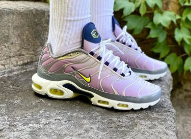 Nike Air Max Plus Violet Dust Next Step