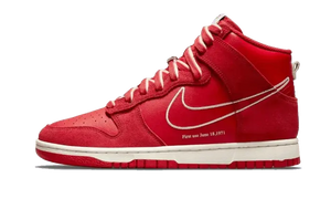 Nike Dunk High First Use University Red
