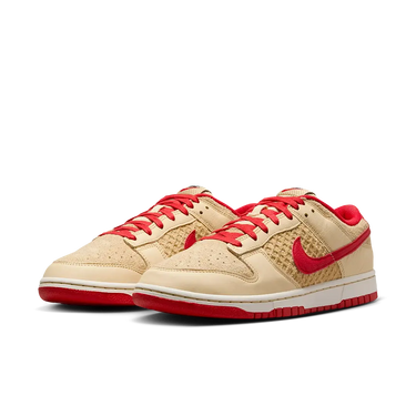 Nike Dunk Low Retro SE Strawberry Waffle Next Step