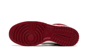 Nike Dunk Low Team Red