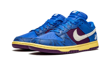 Nike Dunk Low Undefeated 5 On It Dunk vs. AF1 Next Step