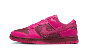 Nike Dunk Low Valentines Day (2022)