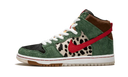 Nike SB Dunk High Dog Walker