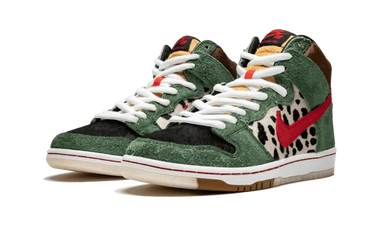 Nike SB Dunk High Dog Walker